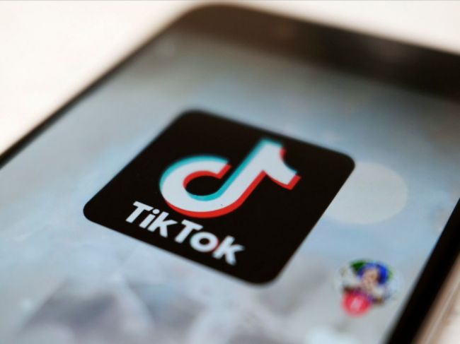 TikTok pozastavuje v Rusku živé vysielanie a nahrávanie nového obsahu