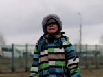 Video: Plačúci chlapček prišiel z Ukrajiny na hranice celkom sám