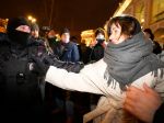 Navaľnyj vyzval Rusov, aby naďalej protestovali proti vojne na Ukrajine