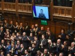 Zelenskyj kritizoval NATO a vyzval Britániu na sprísnenie sankcií voči Rusku