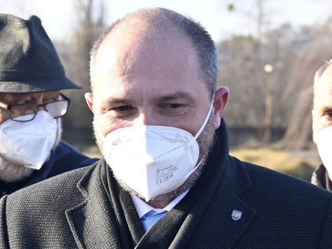 Primátor Košíc rozsieva paniku, tvrdí ministerstvo vnútra