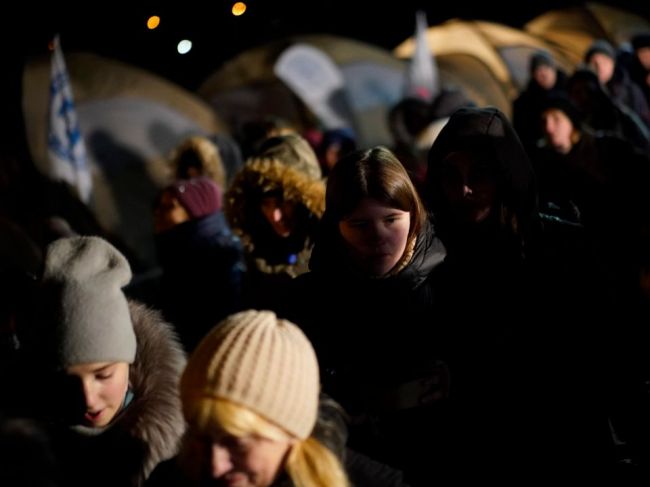 Zelenskyj: V stredu evakuovali z obliehaných ukrajinských miest asi 35.000 ľudí
