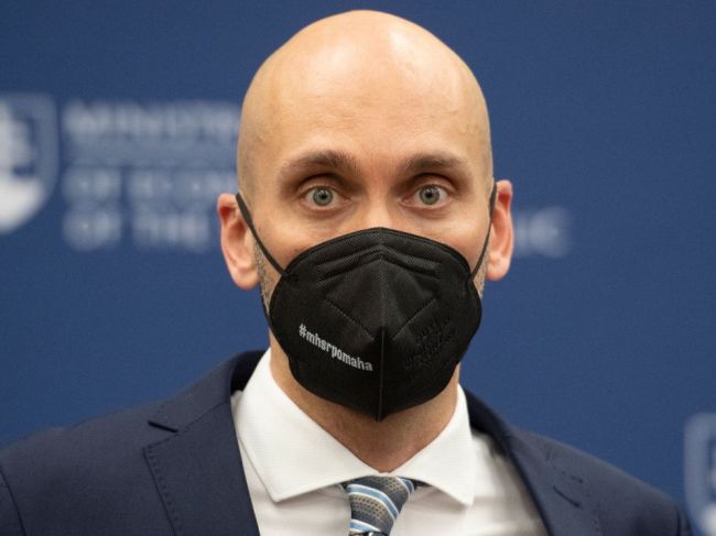 Galek: Slovensko nebude blokovať prípadné embargo na ropu a plyn z Ruska