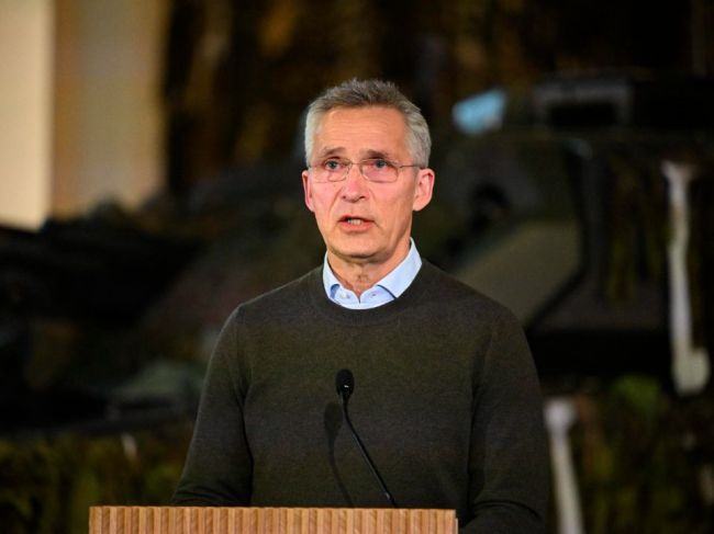 Šéf NATO o vojne na Ukrajine: Nadchádzajúce dni prinesú "ešte väčšie utrpenie"