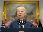 Biden hovoril s Macronom o invázii Ruska na Ukrajine
