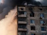 V Kyjeve bolo počuť v utorok ráno najmenej tri silné explózie