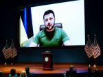 Zelenskyj prirovnal vojnu na Ukrajine k útoku na Pearl Harbor či pádu dvojičiek