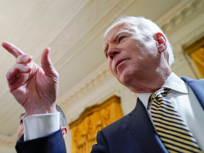 Biden nazval Putina vojnovým zločincom