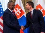 Premiér: Sme ochotní poskytnúť vojenskú techniku, ak neohrozíme našu bezpečnosť