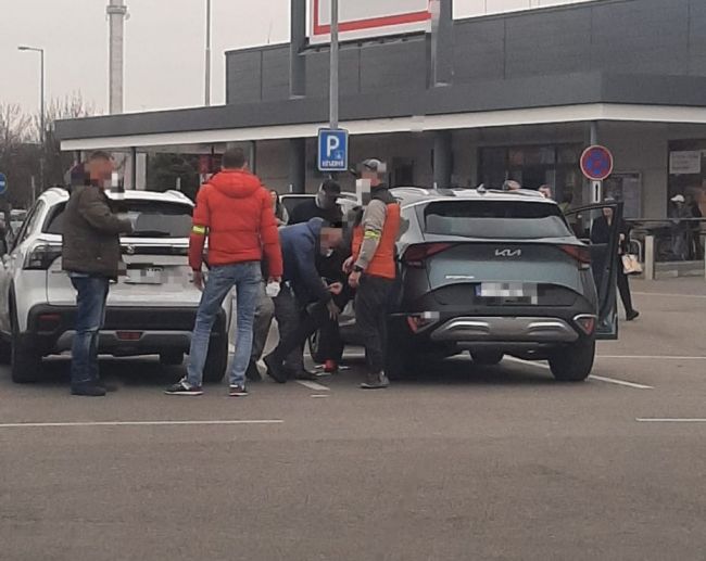 Polícia obvinila mužov z mega podvodu: Štát počas pandémie obrali o státisíce eur