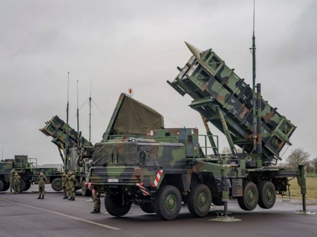 Holandsko a Nemecko pošlú na Slovensko tri systémy Patriot