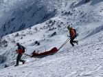 Po páde z Veľkého Kriváňa utrpel skialpinista zranenia končatín a chrbtice