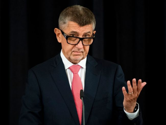 Český expremiér Andrej Babiš bol obžalovaný v kauze Čapí hnízdo