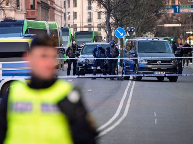 Po útoku na strednej škole v Malmö zomreli dve jej zamestnankyne