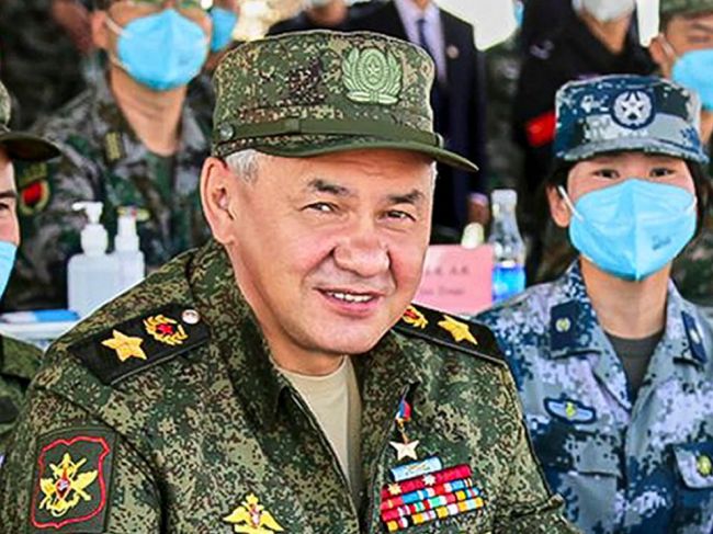 Peskov vysvetľuje zmiznutie Šojgua: Minister je príliš zaneprázdnený