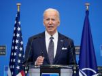 Biden: NATO zareaguje na prípadný chemický útok Ruska na Ukrajine