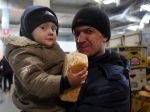 Rusko násilne odvádza na svoje územie ukrajinských civilistov, tvrdí Kyjev