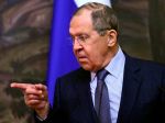 Lavrov: Rusko pripravuje obmedzenia pre vstup občanov z "nepriateľských štátov"