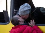 Z ukrajinských miest bolo v pondelok evakuovaných len 1099 ľudí