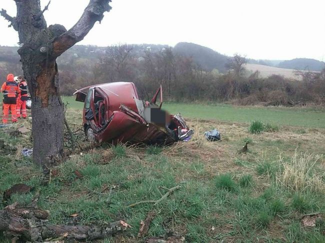 Tragická dopravná nehoda si vyžiadala jeden ľudský život