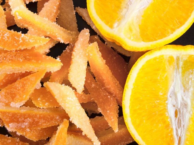 Citrusový sirup len z dvoch ingrediencií: Stačí premiešať a nechať odležať