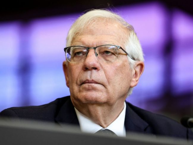 Borrell: EÚ dôrazne odsudzuje zverstvá v Buči a iných ukrajinských mestách