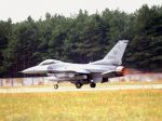 Spojené štáty schválili predaj ôsmich stíhačiek typu F-16 Bulharsku