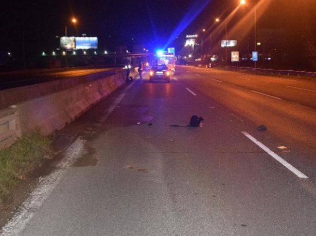 Polícia vyšetruje okolnosti nehody, pri ktorej prišiel o život chodec