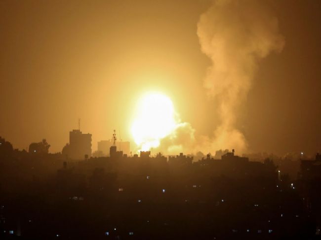 Izrael letecky zaútočil na pásmo Gazy v reakcii na raketový útok