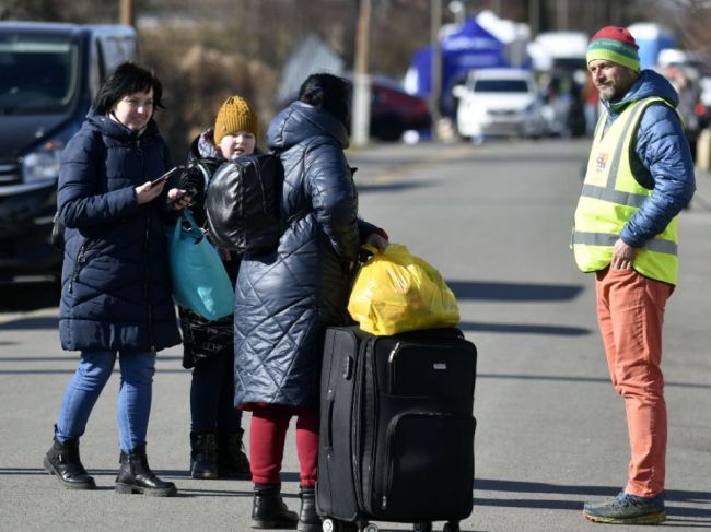 Na hraničnom priechode vo Veľkých Slemenciach sa od pondelka mení režim