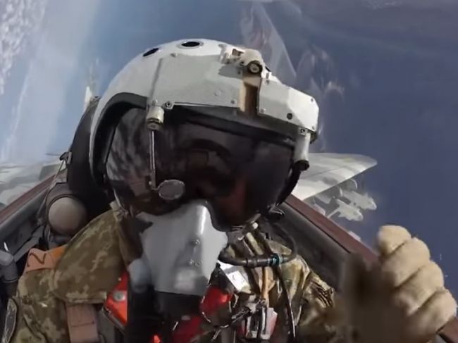 Duch Kyjeva je mýtus, tvrdí Ukrajina. Legendárny pilot mal zostreliť niekoľko lietadiel