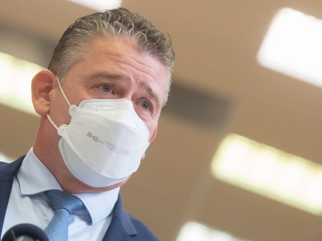 Mikulec zvolal mimoriadne zasadnutie, vláda je znepokojená z najnovšieho útoku Ruska