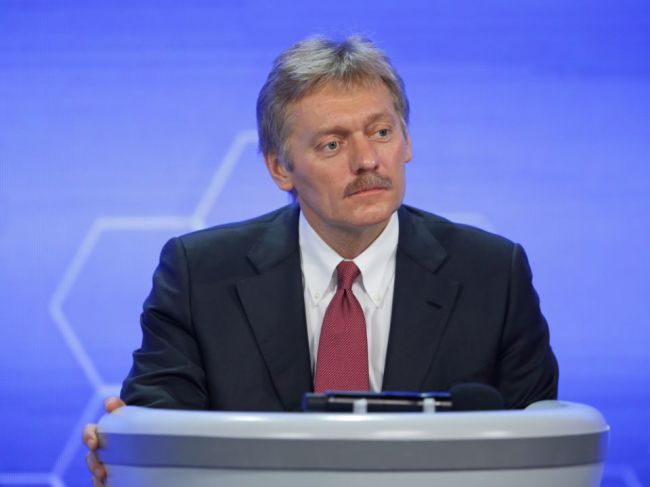 Kremeľ: Západ dodávkami zbraní bráni rýchlemu koncu operácie na Ukrajine