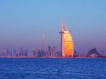 BBC: Bohatí Rusi utekajú do Dubaja, aby sa vyhli sankciám