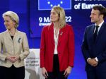 Macron a Leyenová súhlasia s prípadnou revíziou základných zmlúv EÚ