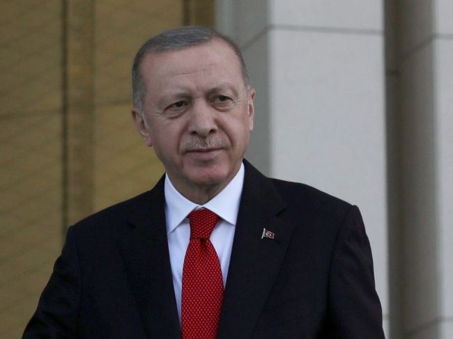 Turecko je ochotné diskutovať o vstupe Fínska a Švédska do NATO