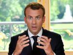 Macron prisľúbil Zelenskému dodávku ďalších zbraní