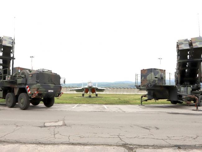 Pre vojakov NATO na Sliači a Lešti vybudujú kontajnerové mestečko