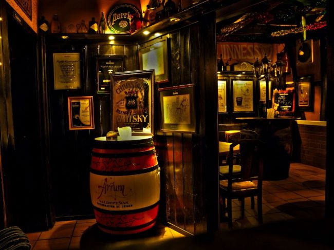 V Česku sa zvyšuje záujem o investície do destilátov, vládnu whisky a koňak