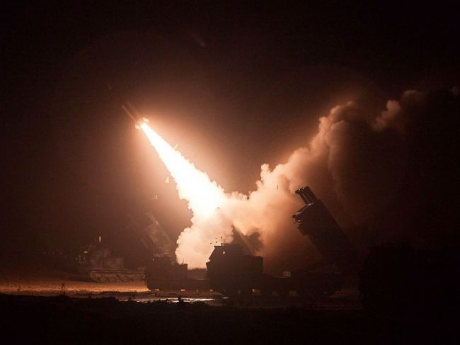 USA a Južná Kórea odpálili 8 rakiet v reakcii na rovnaký krok Pchjongjangu