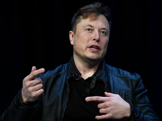 Musk varoval Twitter pred odstúpením od zmluvy. Takúto si dal podmienku