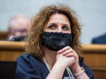 Hatráková a Hajšelová chcú novelou zvýšiť ochranu detí pri zásahoch polície