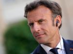 Francúzske prieskumy: Macronov tábor možno nezíska jasnú väčšinu v parlamente