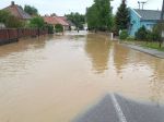 Slovensko zasiahnu prívalové povodne, platí niekoľko výstrah