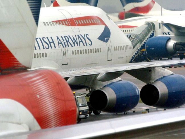 Zamestnanci aerolínií British Airways vstúpia do štrajku