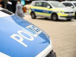 Pred budovou súdu našli odrezanú hlavu, podozrivého muža zatkli