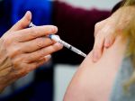 Spojené štáty posilňujú očkovaciu kampaň proti opičím kiahňam, uvoľnili 56.000 dávok