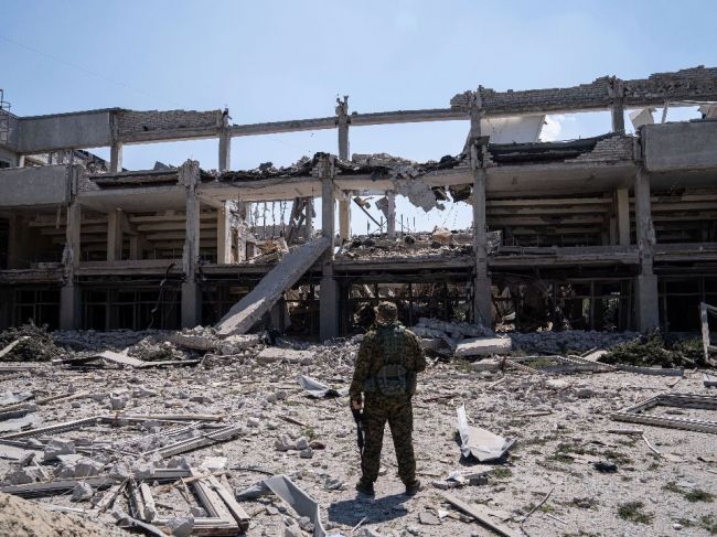 Rusko oznámilo, že zničilo ukrajinské sklady munície i vojenskú techniku