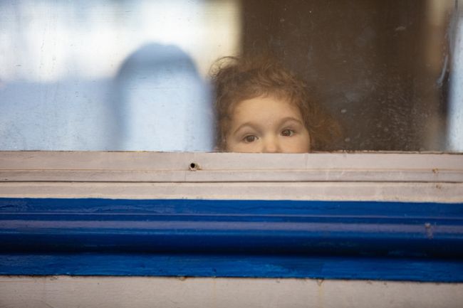 Blinken: Rusi nezákonne deportujú Ukrajincov do Ruska, deti pôjdu na adopciu