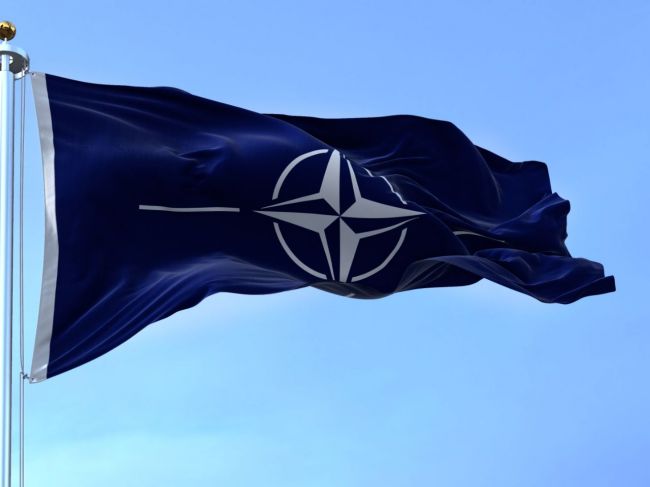 Prieskum: Švajčiari pre vojnu na Ukrajine podporujú zbližovanie s NATO a EÚ
